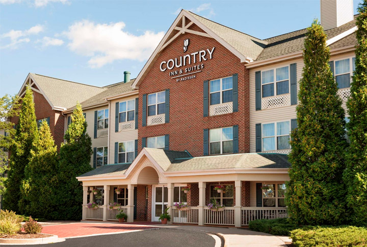 Prominence Country Inn & Suites Sycamore, IL